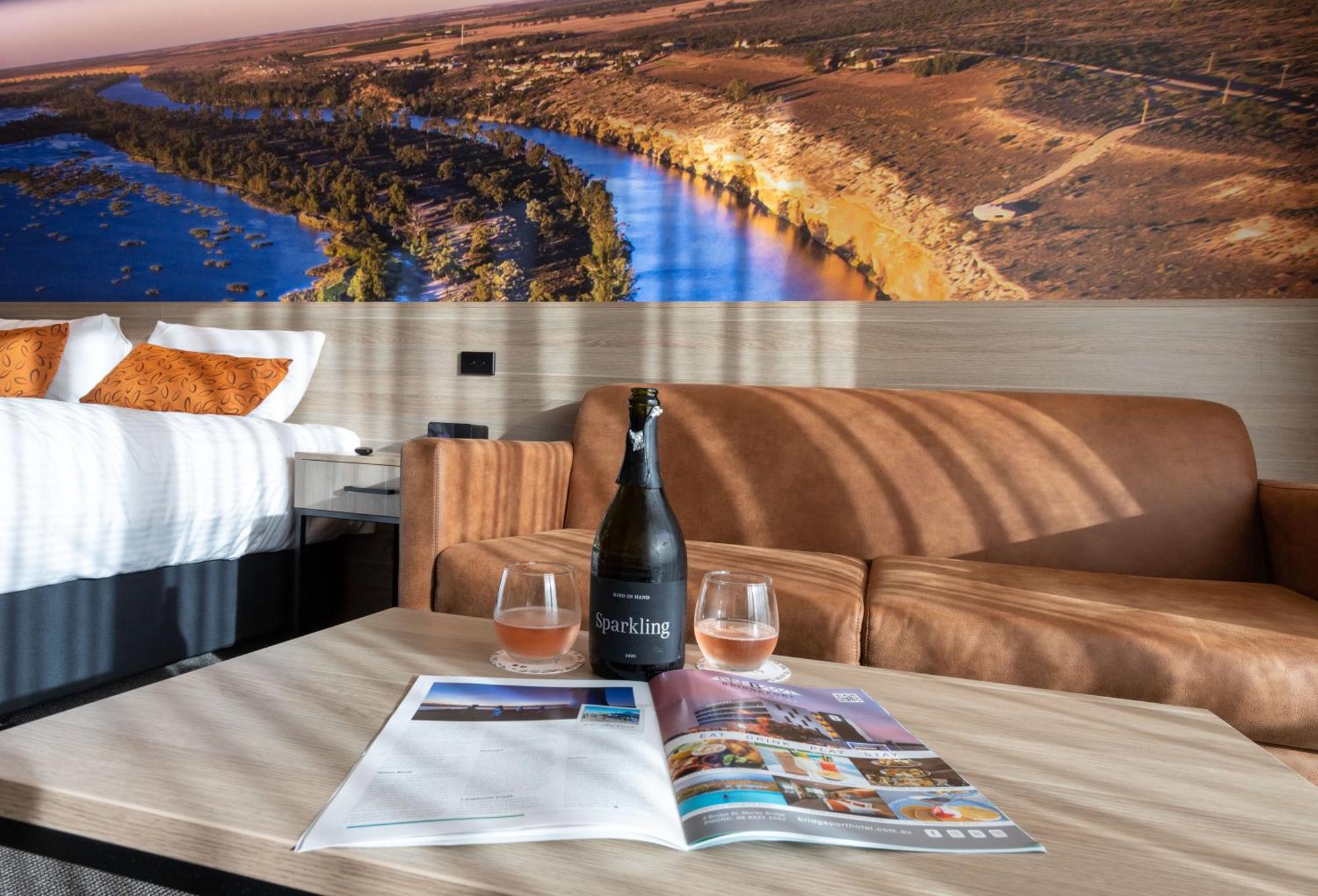 מוראי ברידג' Bridgeport Hotel מראה חיצוני תמונה